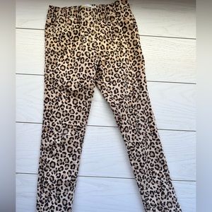 Boden girl cheetah print leggings